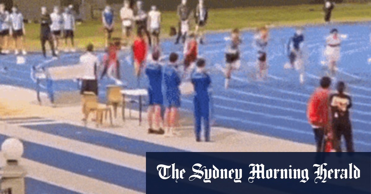 La superbe course de 100m de 100 m de la Goute de la Goute Goute Meet à l'école