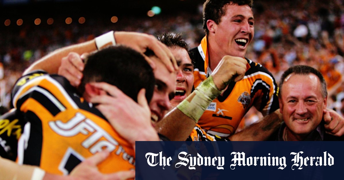 Wests Tigers a triomphé il y a 20 ans. Combien de fans pensaient qu'ils attendraient toujours tout ce temps pour un deuxième titre