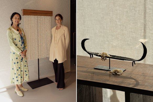 L'artiste Jade Townsend, à gauche, et la créatrice de bijoux Jasmin Sparrow ont créé une installation collaborative pour la Fashion Week.