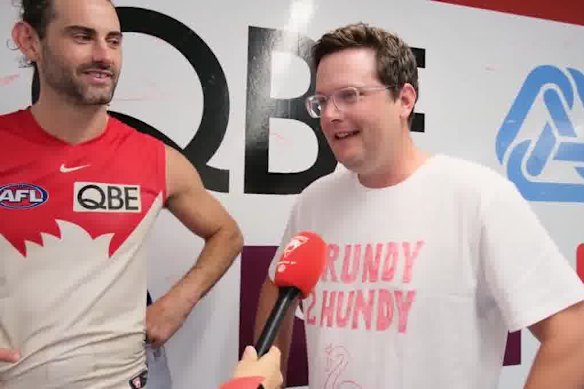 Brodie Grundy (à gauche) avec son frère, Kyerin.