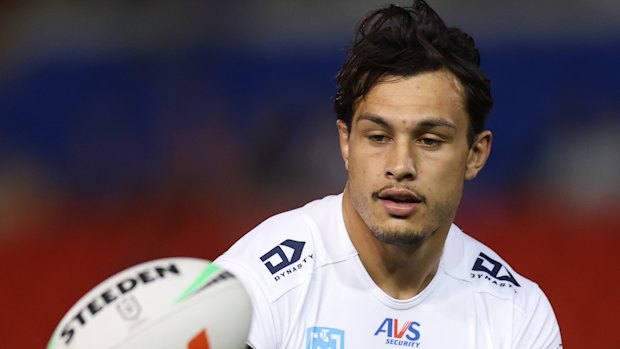Le capitaine de Gold Coast Tino Fa'asuamelaui a aidé à déclencher leur retour.