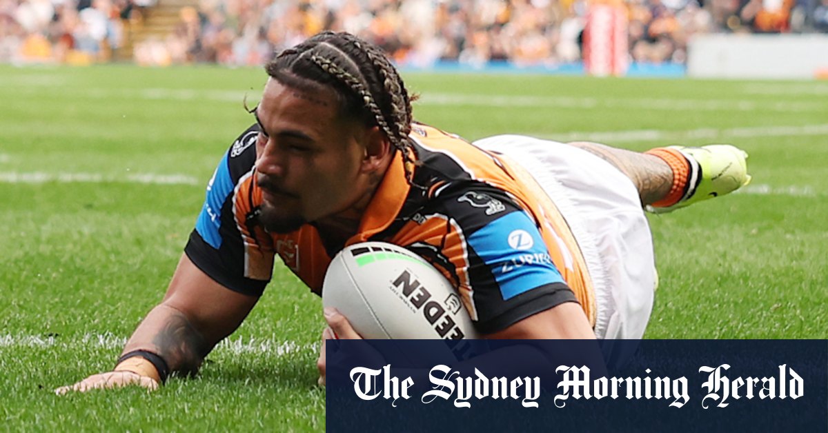 Les Wests Tigers ont recommencé 2005 Benji Marshall Flick-Pass essai mais la victoire des Cowboys de North Queensland termine leur saison