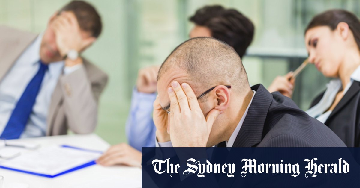 Mon collègue fait des bruits ennuyeux au travail. Que dois-je faire?