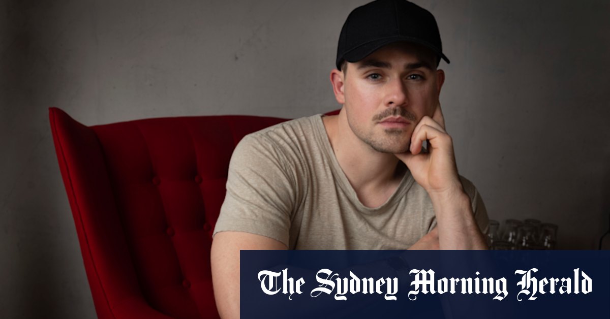 Pourquoi l'agent hollywoodien de Stranger Things Star l'a licencié - et lutte avec le TOC, l'anxiété