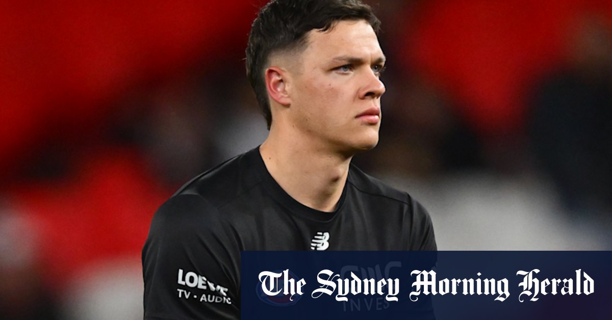St Kilda Face Fight Fight de Melbourne et North Melbourne pour conserver le milieu de terrain