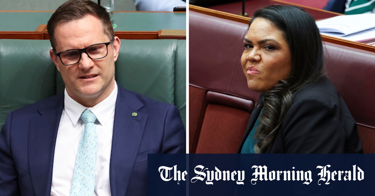 Alex Hawke appelle Jacinta Price à s'excuser sur les commentaires de l'immigration indienne