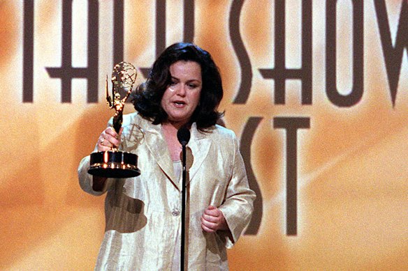 O'Donnell a remporté l'Emmy pour le meilleur animateur de talk-show en 1999, sa troisième victoire consécutive.