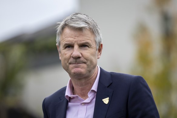 Sur la chasse: le président de Hawthorn Andy Gowers.