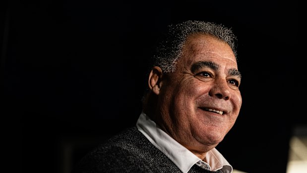 Big Bear: Immortal Mal Meninga est le nouvel entraîneur de Perth Bears.