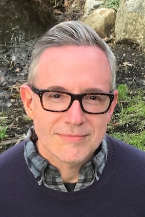 Patrick Ryan capture les nuances d'être ordinaires.