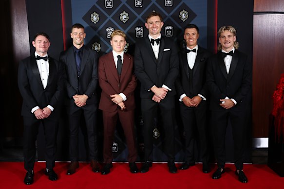 Brisbane Lions met en vedette Lachie Neale, Josh Dunkley, Levi Ashcroft, Harris Andrews, Hugh McCluggage et Will Ashcroft tôt cette semaine au Funcion de la médaille Brownlow de leur club.