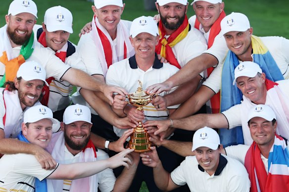 Les joueurs d'Europe célèbrent leur victoire de la Ryder Cup.