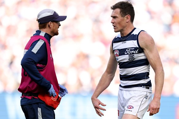 La blessure de Jeremy Cameron a été un coup dur pour les chances de Premiership du club. Mais aurait-il dû être remplacé samedi?