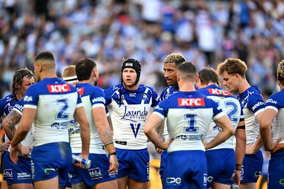 Matt Burton et les Bulldogs envisagent une défaite contre les Panthers.