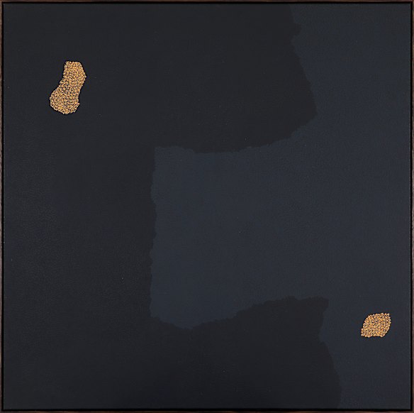 Angelina marque «Marnpi de Nungurrayi, au sud de Walungurru (Kintore) 2025».