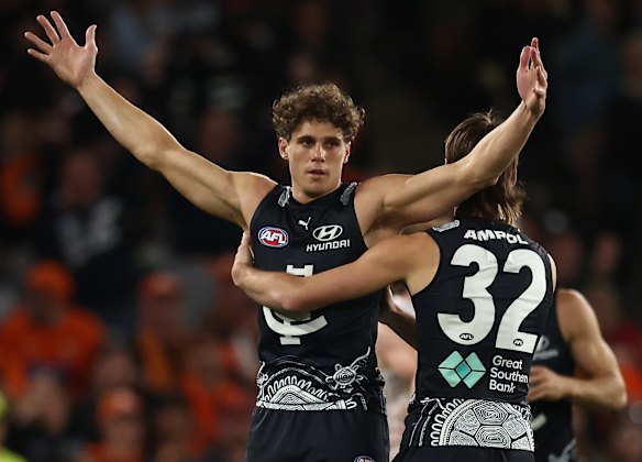 Swanning Around: L'attaquant de Carlton Charlie Curnow pourrait être en mouvement vers le nord dans cette période commerciale.