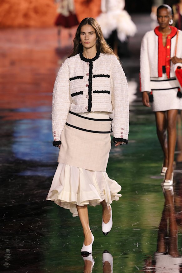 Chanel au 2026 Paris Fashion Week.