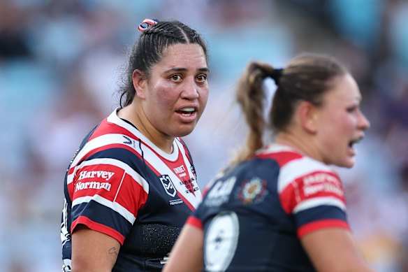 Rima Butler attend des scans sur une horrible blessure au visage.