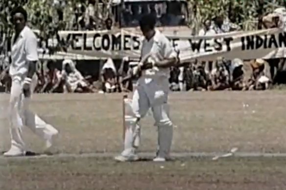 Les Windies ont été accueillis par les fans de PNG.