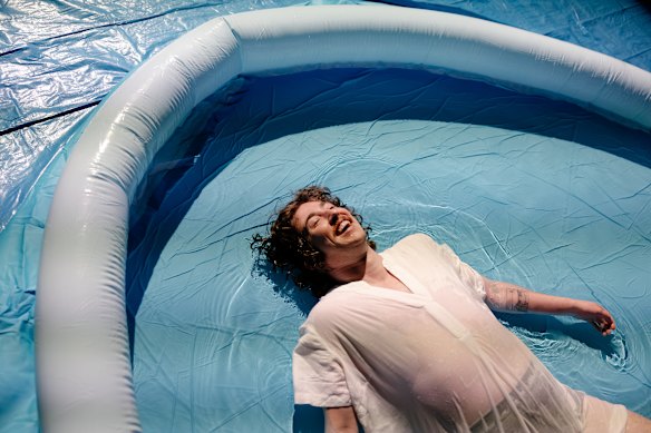 « C'est le théâtre confessionnel à son meilleur » : le Fringe de cette année démarre en force
