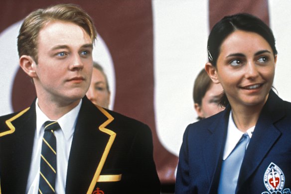 Matthew Newton et Pia Miranda dans À la recherche d'Alibrandi.