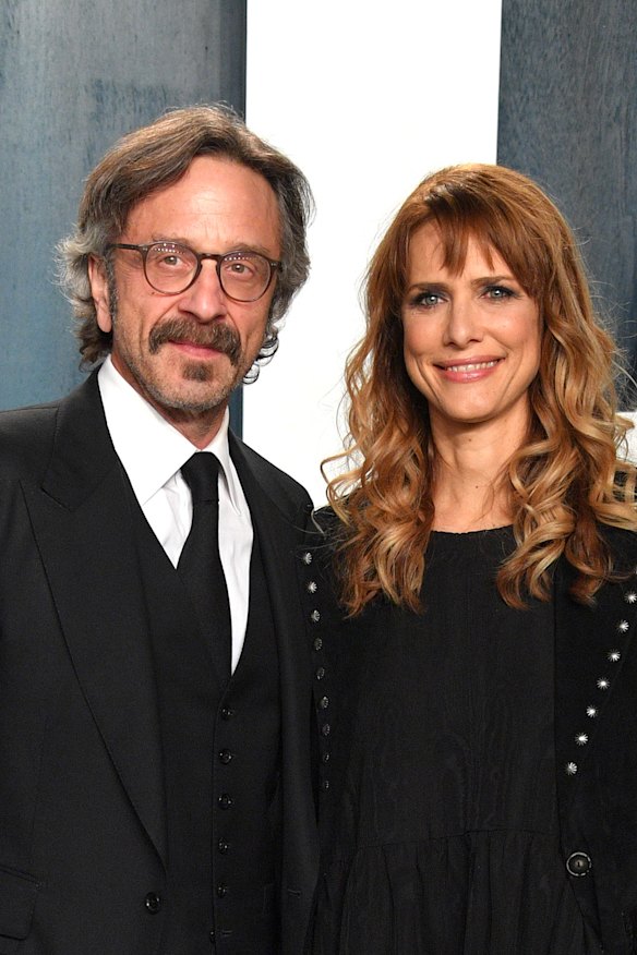 Marc Maron et Lynn Shelton assistent à la soirée des Oscars Vanity Fair 2020.
