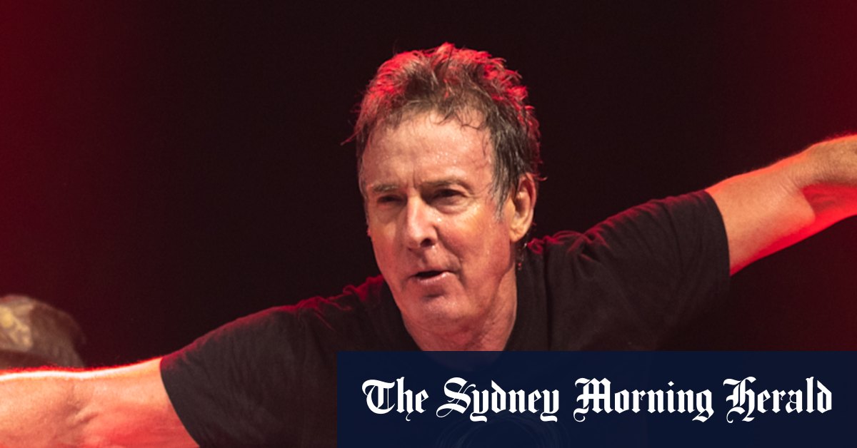 La batterie de Rob Hirst sera exposée au Australian Music Vault de Melbourne après le snobisme de Sydney Powerhouse