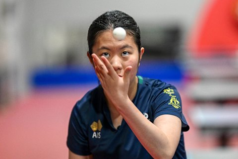 Liu vit et s'entraîne à Melbourne lorsqu'elle ne joue pas à l'étranger.