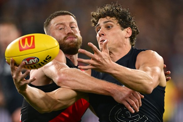 Curnow a inscrit 234 buts au cours des quatre dernières saisons pour les Blues.