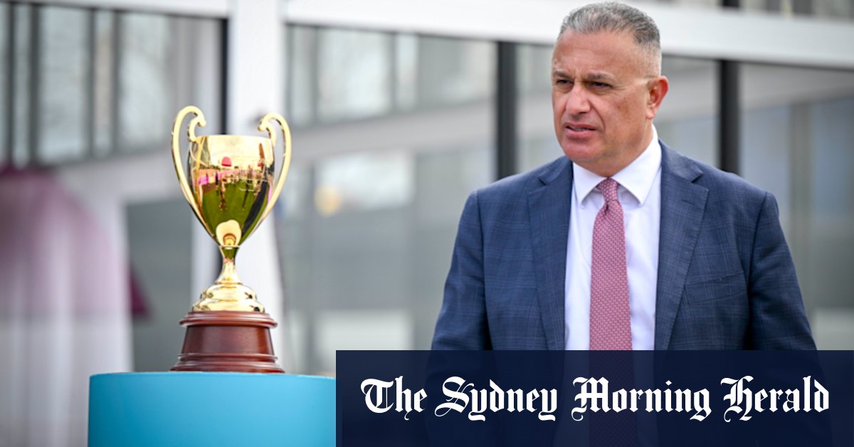 Le président du Melbourne Racing Club, John Kanga, démissionne à la veille du carnaval de la Caulfield Cup, l'un des plus grands événements du Spring Racing Carnival.