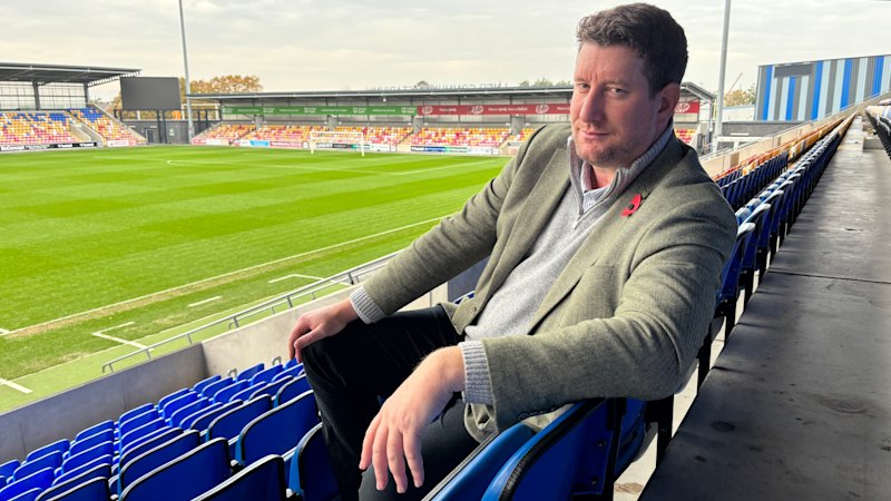 Rencontrez l'homme d'affaires australien qui joue la version de la ligue de rugby du Wrexham FC