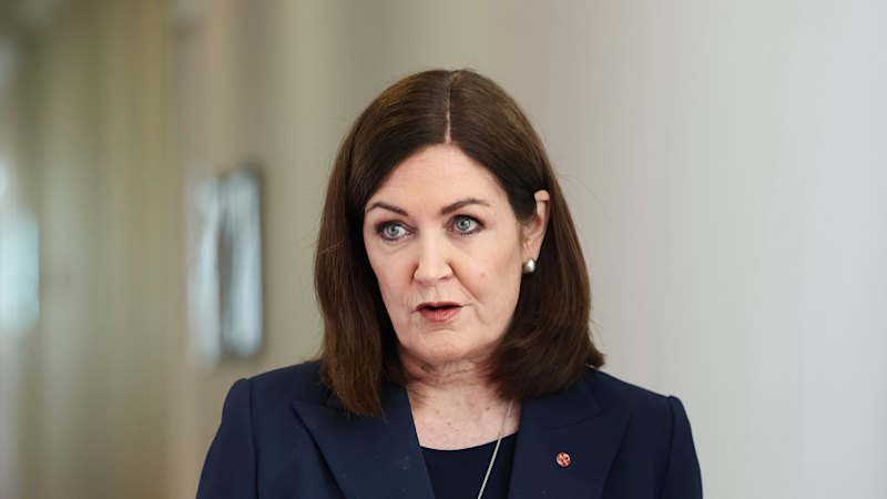 "Je ne peux pas prétendre que tout va bien": Henderson critique le leadership de Ley