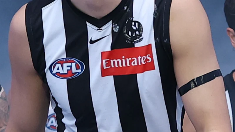 Un membre du personnel du Collingwood Football Club démissionne après une enquête sur un voyage interétatique à Alice Springs