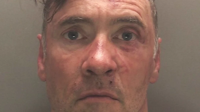 Le conducteur qui a traversé la foule lors du défilé de football de Liverpool emprisonné