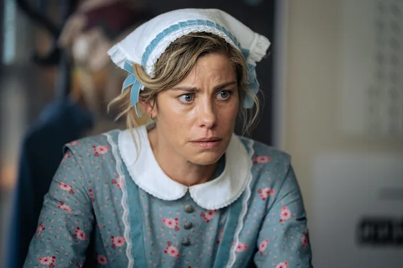 Brooke Satchwell dans son costume de Sovereign Hill dans Dear Life.