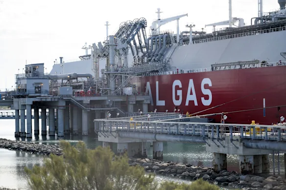Les États-Unis sont désormais le plus grand exportateur de GNL, à bord de navires tels que le pétrolier Aristidis I, photographié amarré à Corpus Christi, au Texas.