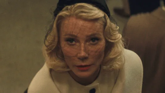 Gwyneth Paltrow dans Marty Suprême.