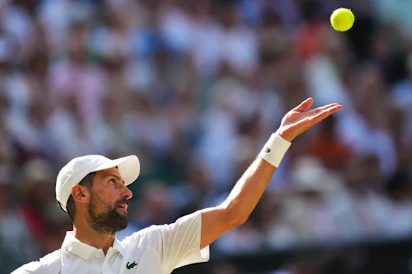 Les experts estiment que le mélange unique de défis physiques, cognitifs et sociaux du tennis contribue à un vieillissement en bonne santé.