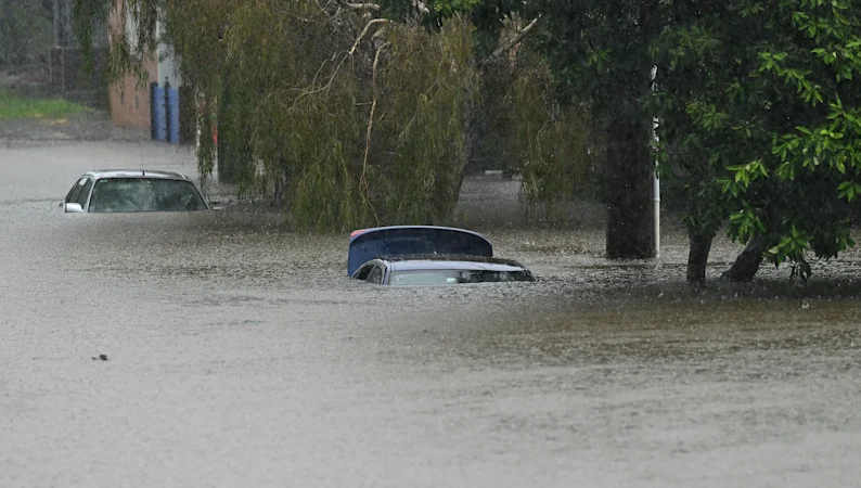 Les tempêtes de grêle et les cyclones entraînent des sinistres de plusieurs milliards de dollars