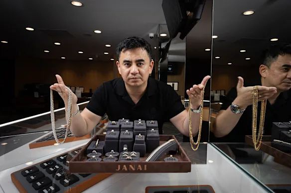 Timothy Sung, directeur de Janai Jewellery.