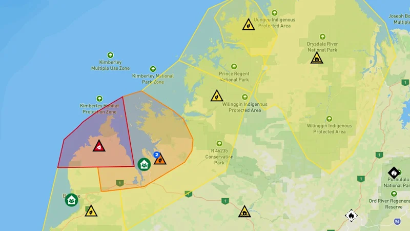 Les habitants sont invités à rester chez eux alors que le cyclone Luana frappe la côte du Kimberley