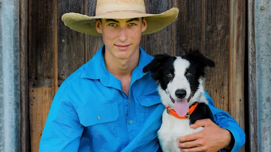 Nathan Obst et son chien Chief dans Muster Dogs : Collies et Kelpies