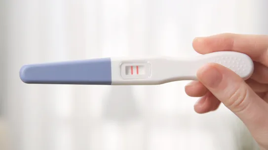 Les femmes qui avaient auparavant du mal à tomber enceintes semblent se délecter d’une nouvelle fertilité – dont elles sont convaincues qu’elle est due au médicament.