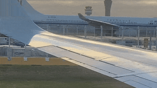 Le prochain coût pour les consommateurs : une flambée des prix provoquée par le carburant d’aviation durable.
