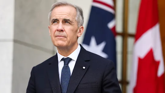 Le Premier ministre canadien Mark Carney au Parlement à Canberra.
