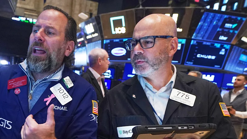 Wall Street bascule, le pétrole en dessous de 100 $ US ; ASX prêt à sauter