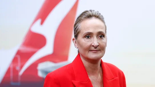 La PDG de Qantas, Vanessa Hudson, doit guider la compagnie aérienne à travers son troisième choc opérationnel en sept ans.