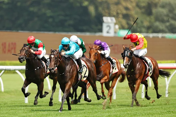 James McDonald salue Chayan dans les Reisling Stakes plus tôt ce mois-ci.