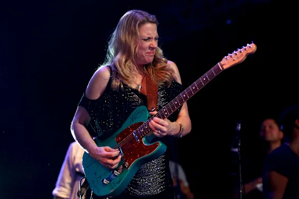 Susan Tedeschi du Tedeschi Trucks Band au Bluesfest en 2013.