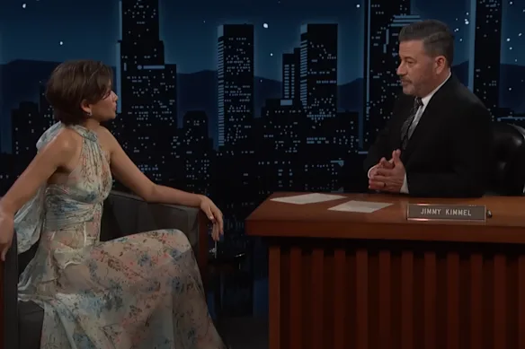 Zendaya dans l'émission avec Jimmy Kimmel. 